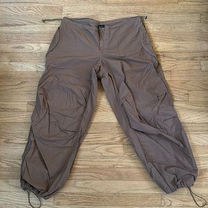 Urban Outfitters Parachute Pants size Medium Brown